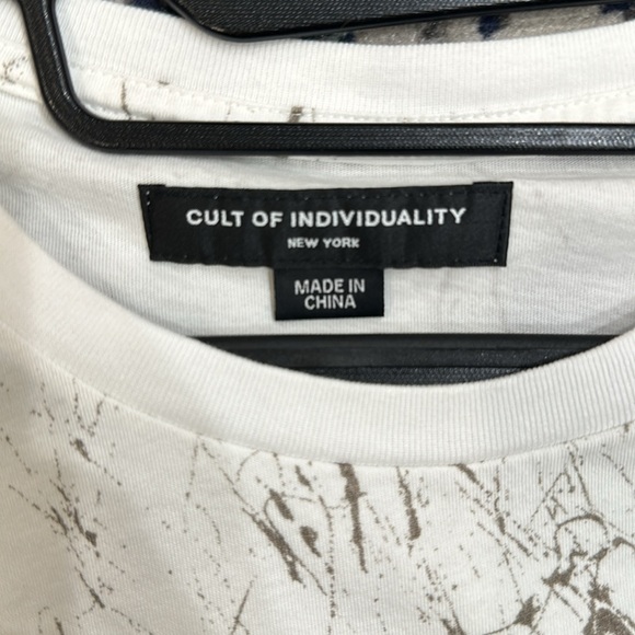 Cult of individuality T-shirt - Picture 3 of 3